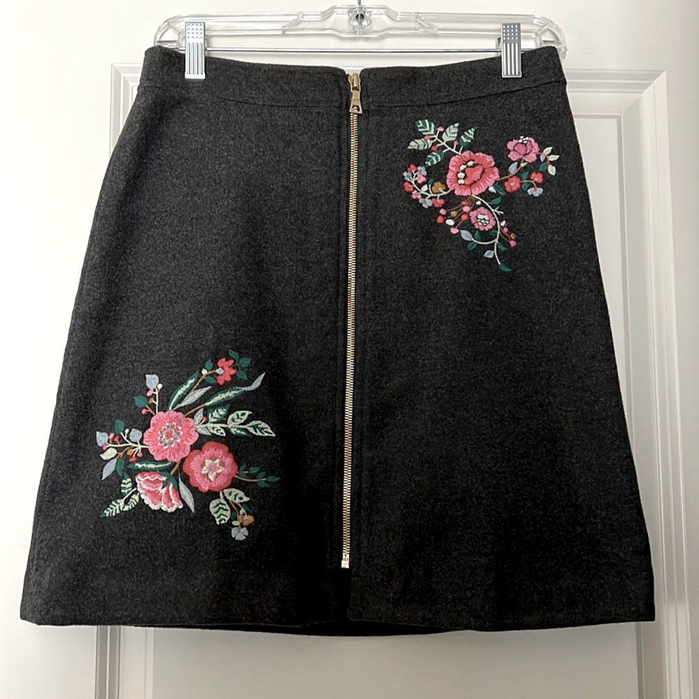Loft Wool Blend Floral Embroidery Skirt Sz 2